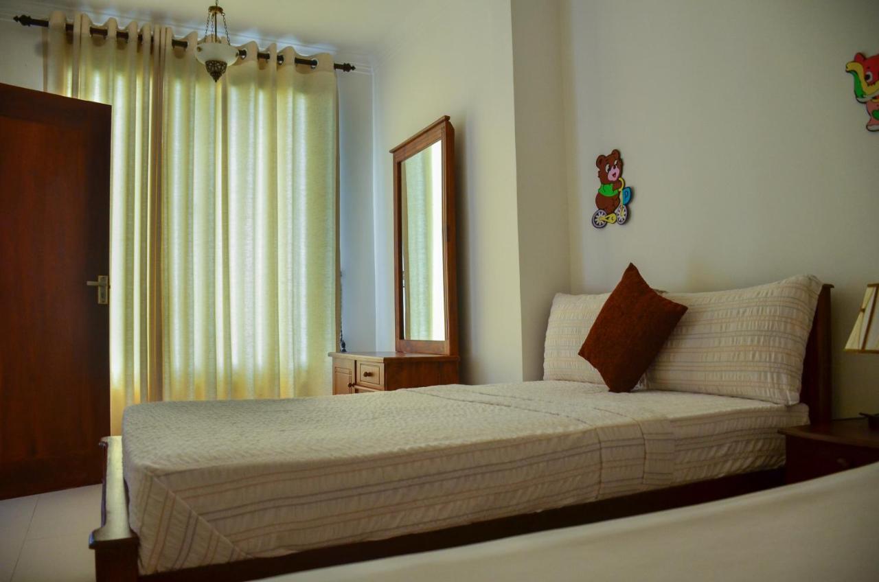 キャンディー Angel Tower Bed & Breakfast エクステリア 写真